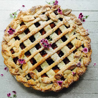 pie with flowers